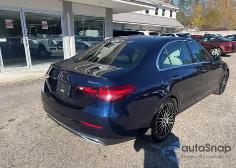 2022 Mercedes-Benz C 300 4Matic из США, поврежденный, VIN W1KAF4HB2NR017214